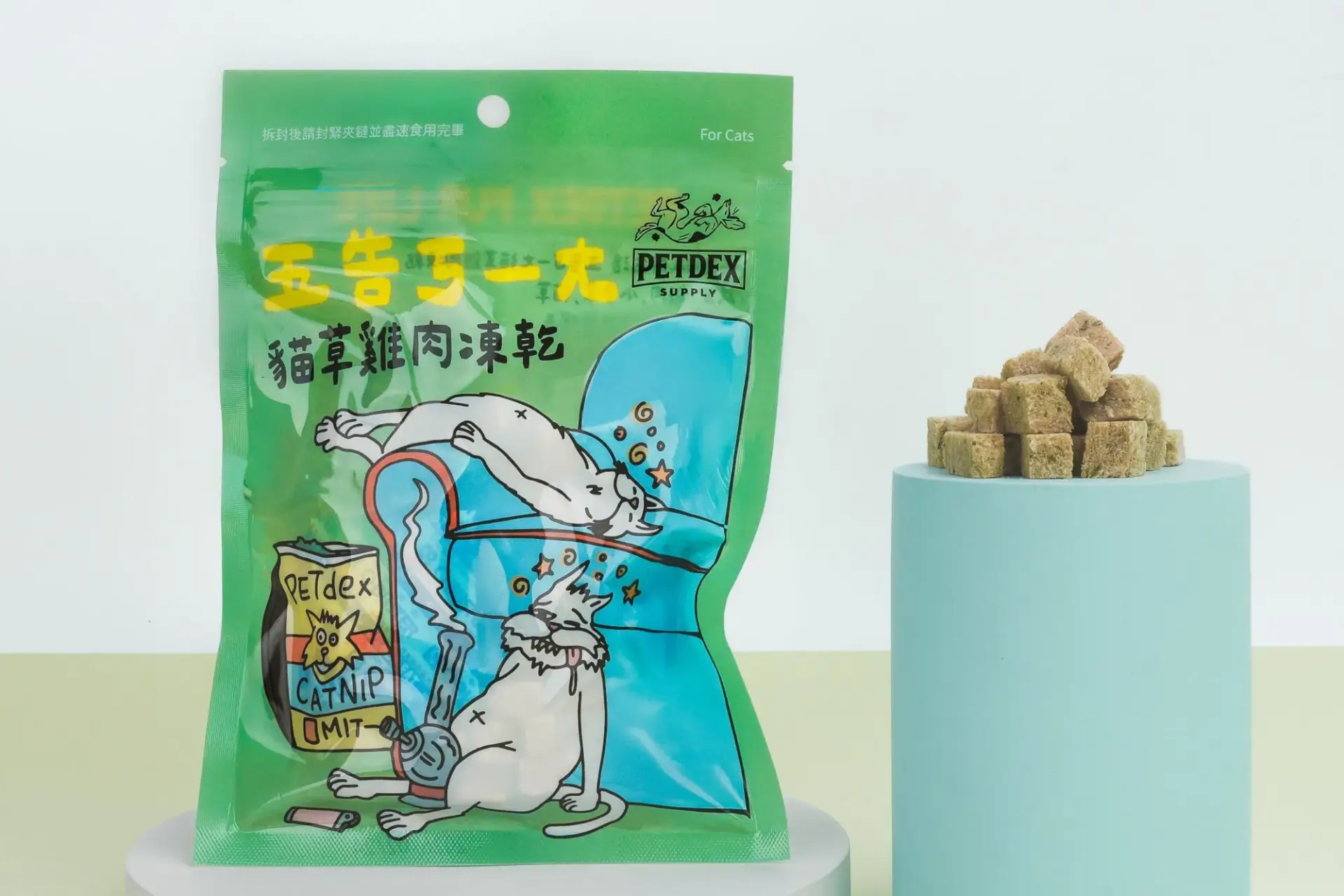 派斯生活五告ㄎㄧㄤ貓草雞肉凍乾產品圖
